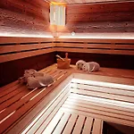 منتجع Wellness & Minipivovar Knezinek 3*