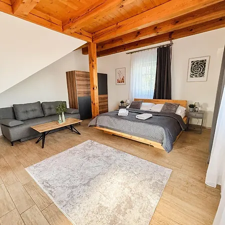 Resort Wellness & Minipivovar Knezinek 3*