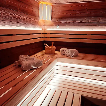 Resort Wellness Hotel & Minipivovar Knezinek 3*