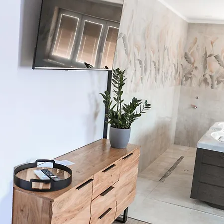 Wellness Hotel & Minipivovar Knezinek 3* Ceske Budejovice