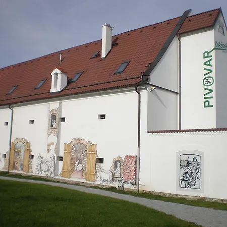 Wellness Hotel & Minipivovar Knezinek Resort Ceske Budejovice