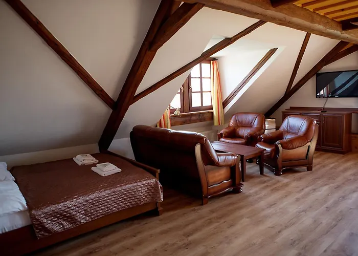 אתר נופש Wellness & Minipivovar Knezinek צ'סקה בודיוביצה