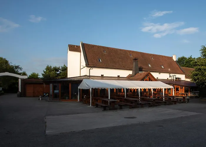 리조트 Wellness & Minipivovar Knezinek