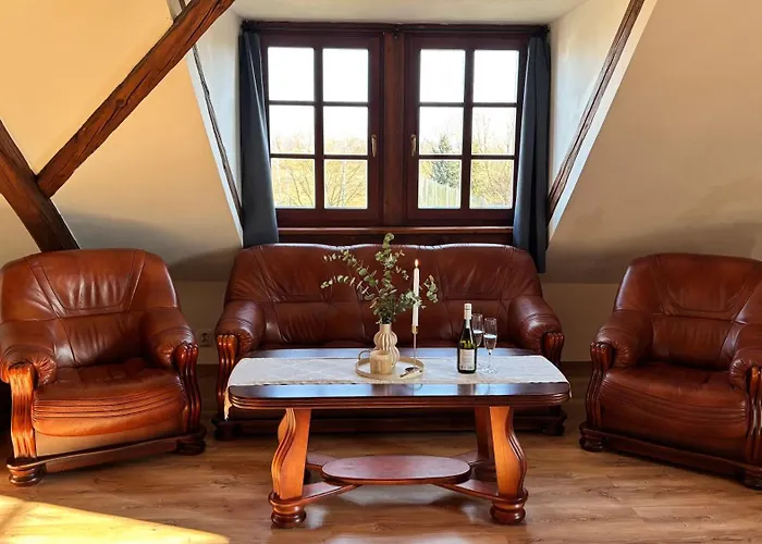 Wellness & Minipivovar Knezinek 3* 체스케부데요비체